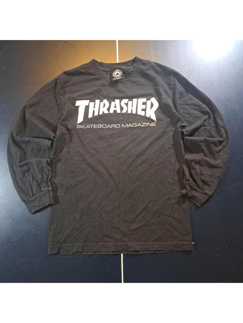 calm black thrasher long sleeve, size S